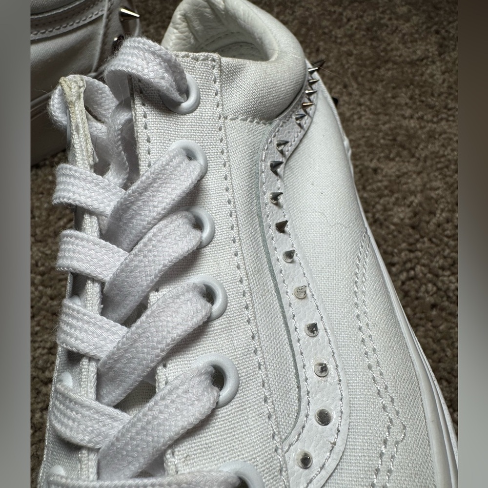 Vans Women's White Platform Sneakers - Picture 3 of 9
